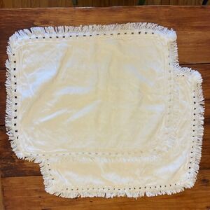 Vtg Crown Crafts Pillow Shams Set Cream Cottagecore Farmhouse Matelasse Fringe